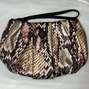 Simply Vera Wang Faux Snakeskin Wristlet Clutch